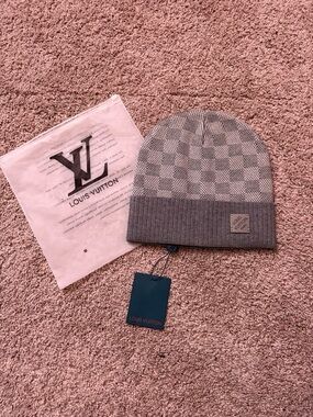 Louis Vuitton Grey Damier Knit Beanie